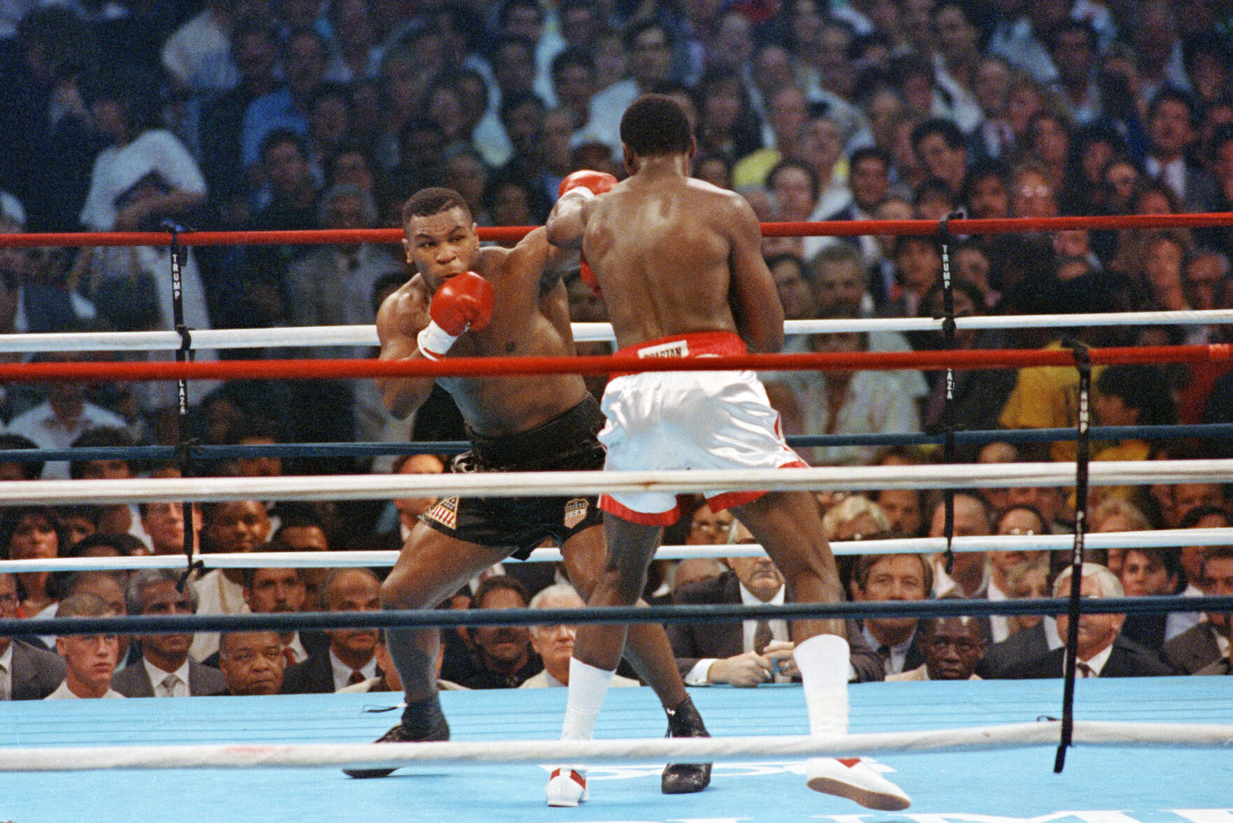 1989: Mike Tyson KOs Carl Williams just 93 seconds into first round